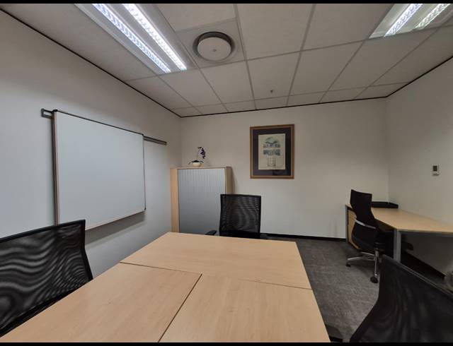 31M² OFFICE TO LET IN SANDTON CENTRAL